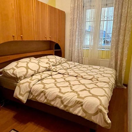 Gemutliche Wohnung Mit Super Lage Wien Exteriör bild