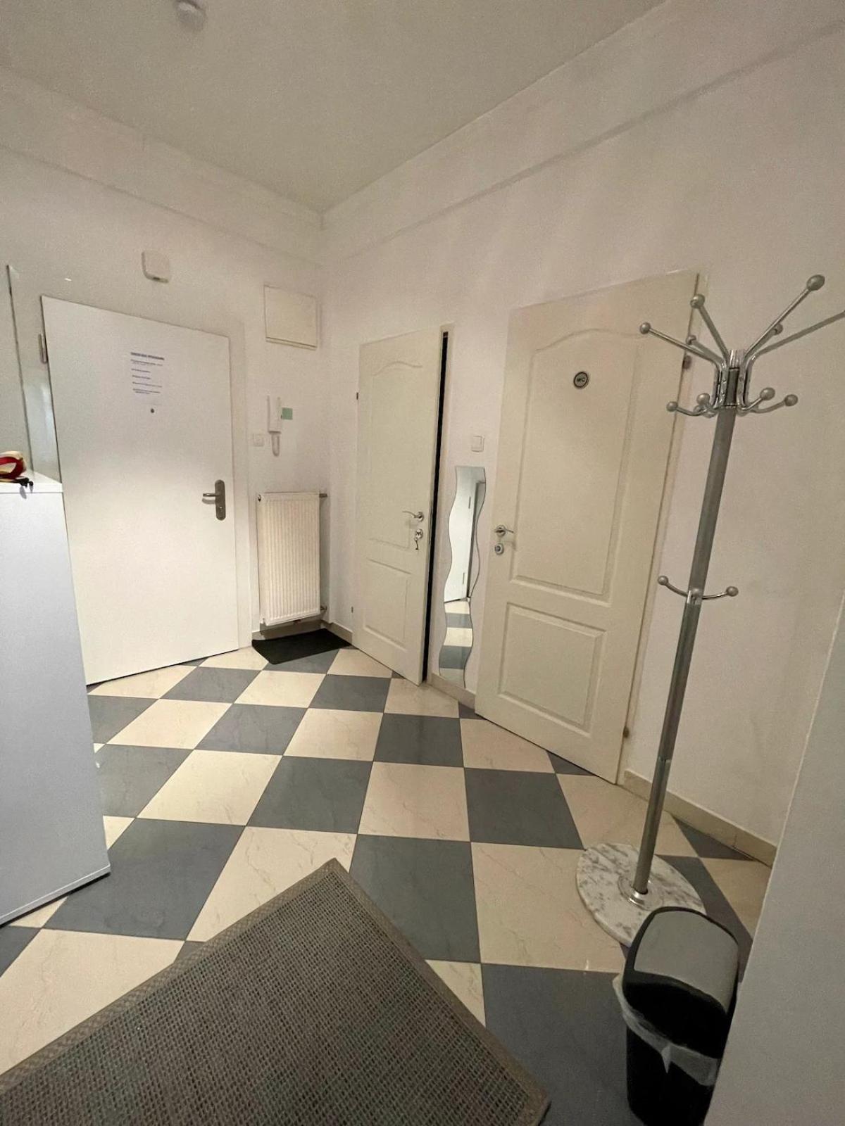 Gemutliche Wohnung Mit Super Lage Wien Exteriör bild