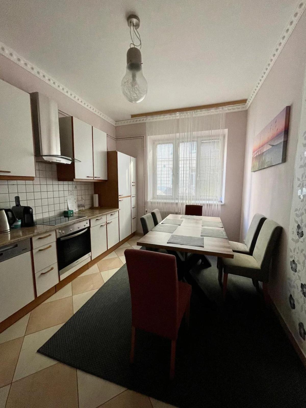 Gemutliche Wohnung Mit Super Lage Wien Exteriör bild